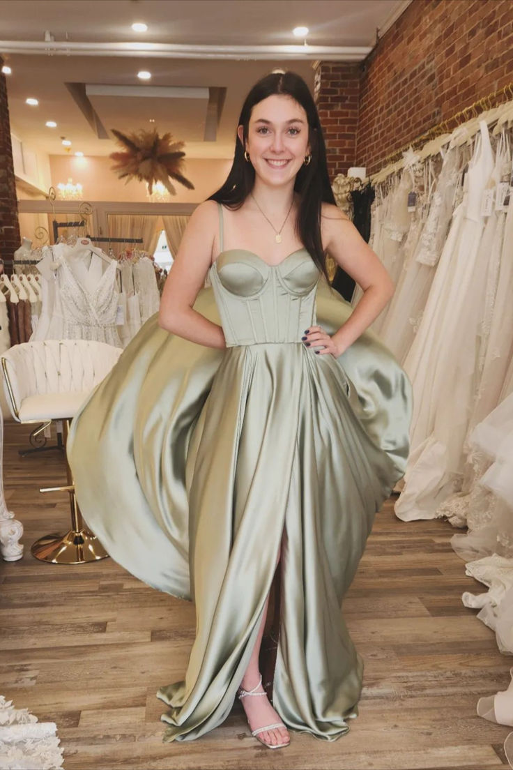 sage corset dress Green A-line Satin Long Formal – Ohmollydress collection:brides Color:As Picture:Black/Hunter Green Concert Dresses: Long Black This elegant style includes