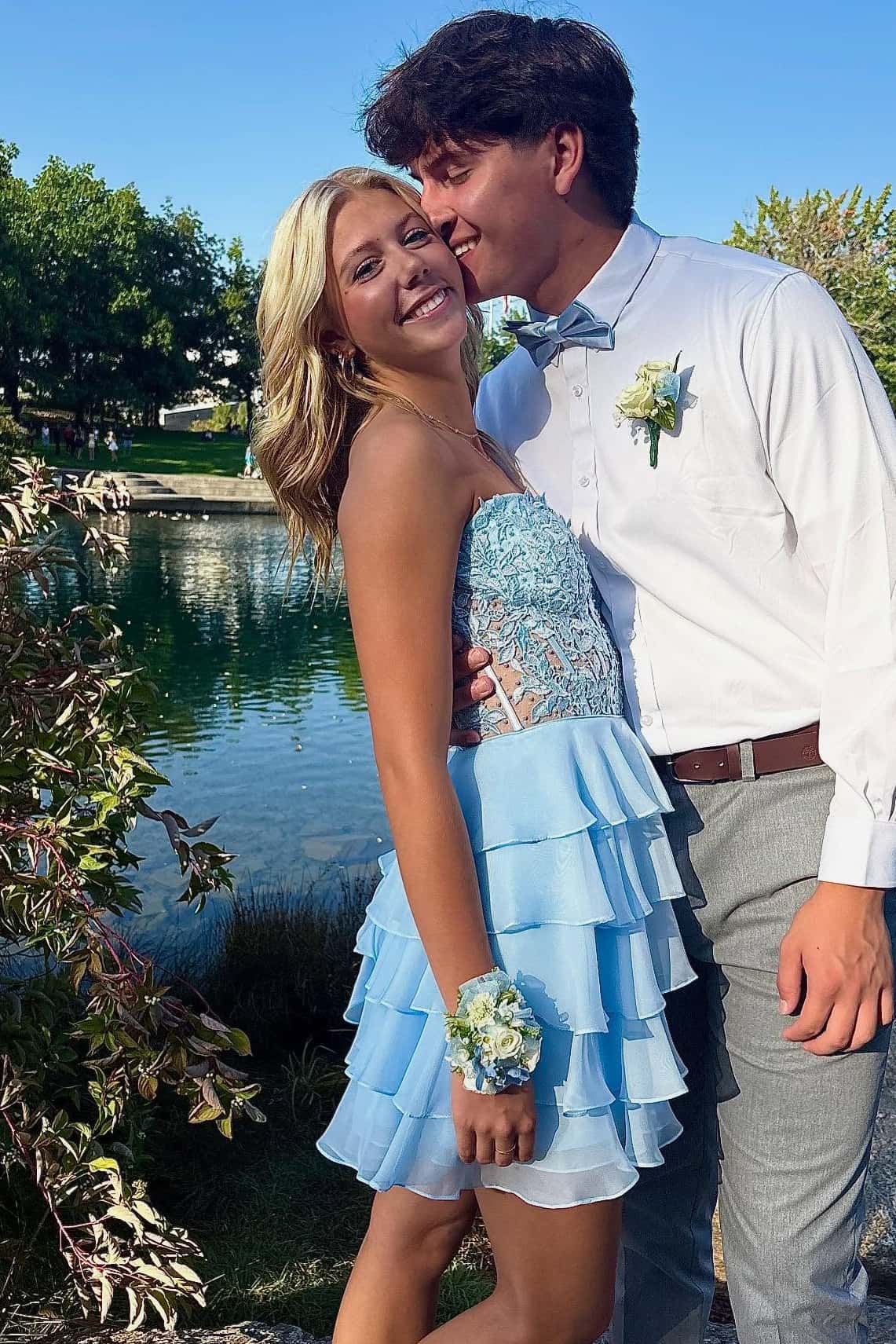 Strapless Blue Appliques Tiered A-line Short Dress