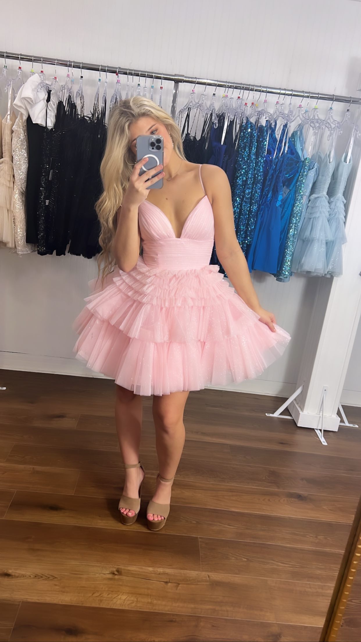 Short ruffle hot sale homecoming dress