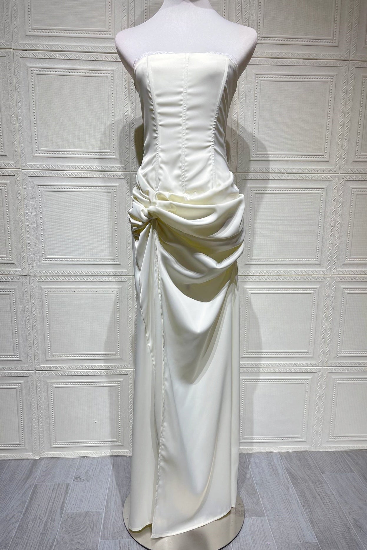 Off-white Satin Twist Fitted Slit Dress