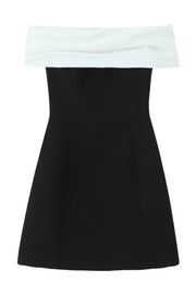 Off the Shoulder White and Black Short Dress