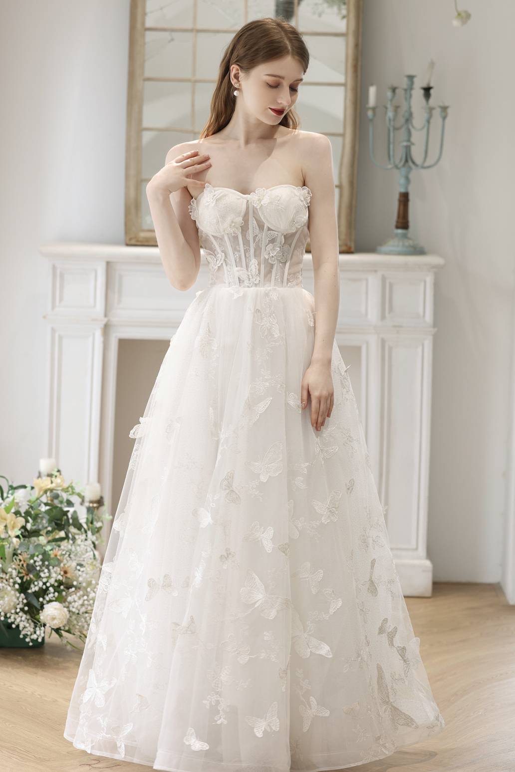 3D Flowers White Corset A-line Long Dress – Ohmollydress 3D Flowers White Corset A-line Long Dress – Ohmollydress