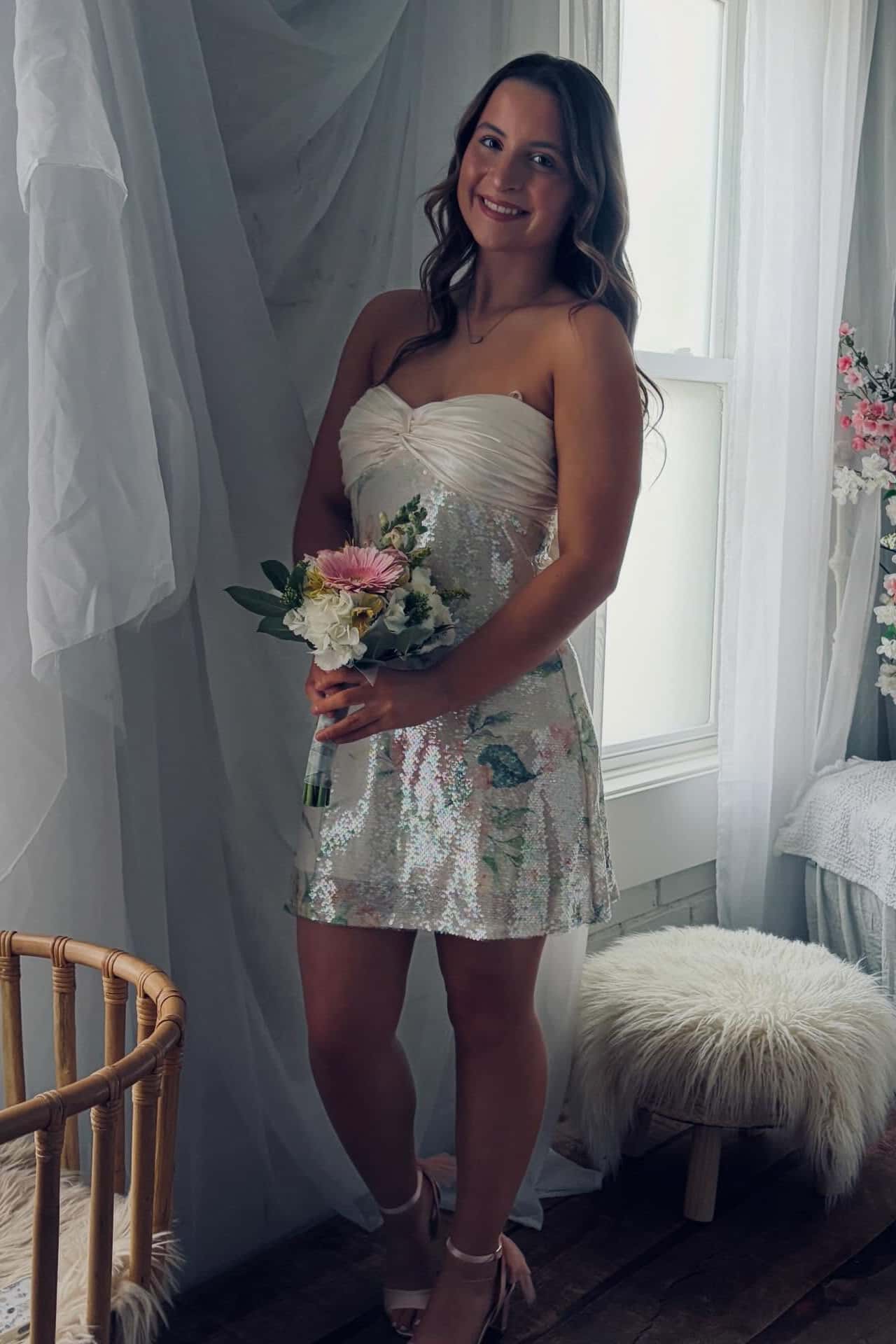Twist White Floral Sequin Short Dress