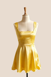 Square Neck Lavender Satin Short Dress