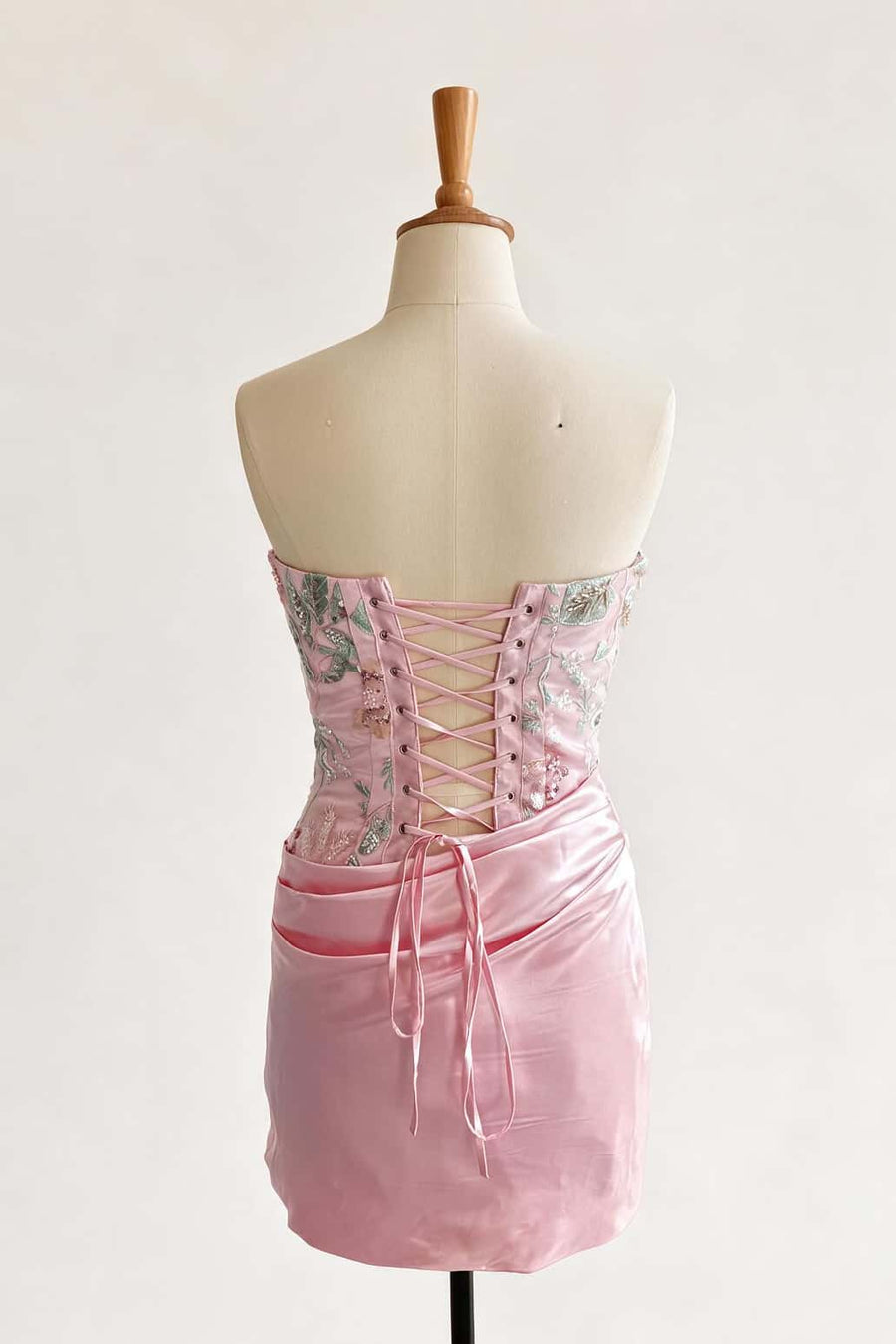 Floral Sequin Embroidery Ruched Short Dress