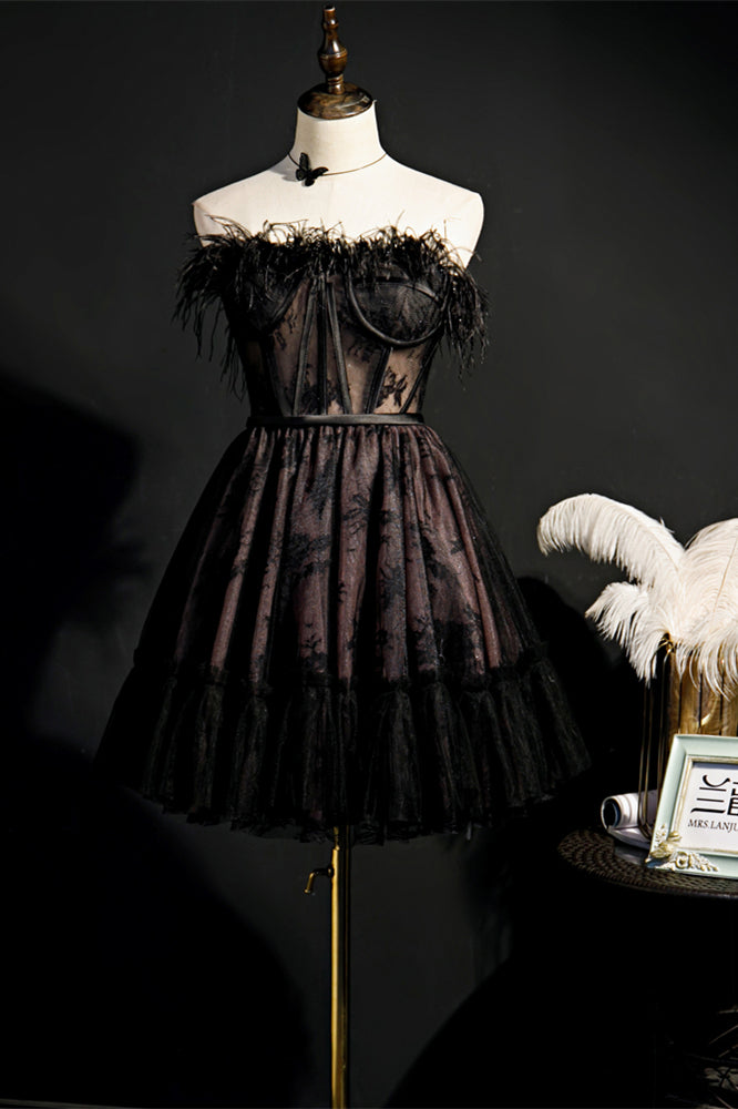 Feather Black Lace Short A-line Homecoming Dress