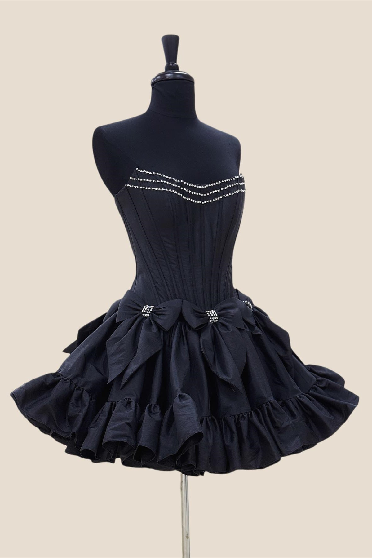 Strapless Black Ruffle Short Dress with Bow – Ohmollydress