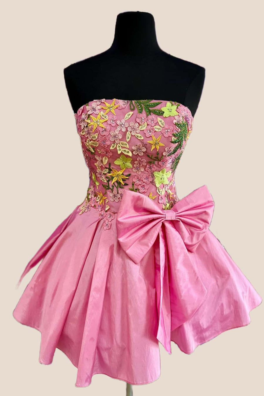 Strapless Pink Floral Appliques Short Dress with Bow