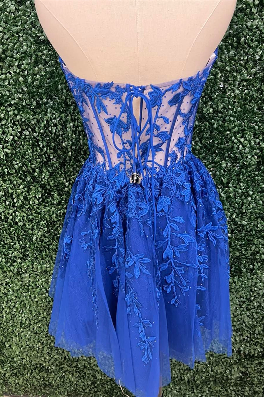 Sweetheart Royal Blue Lace Appliques Short Dress